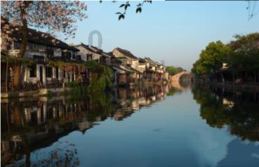 河谷冒险逃生
